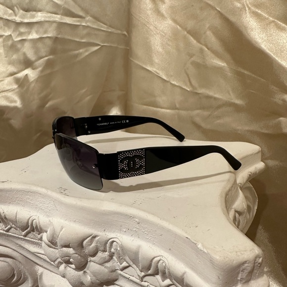 Chanel 4117 Rimless Crystal Rhinestone CC Y2K Sunglasses Black Silver Hue - Picture 6 of 16